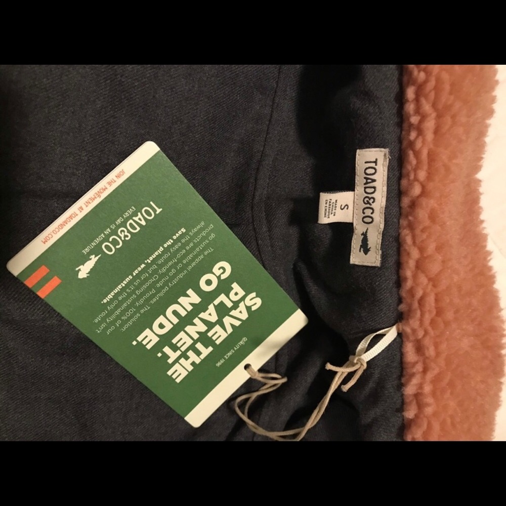 SOLD Toad & Co Sherpa Jacket - Picture 4 of 5